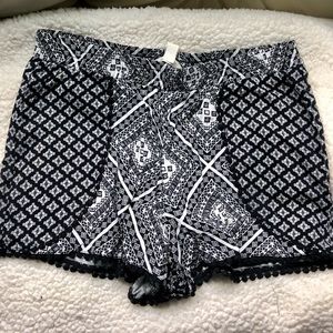 Black and White Flowy Shorts